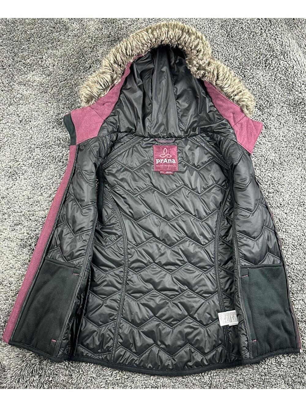 prAna Calla Wool Hooded Vest Womens Burgundy Quilted Faux Fur Trim Full Zip Sz M - Picture 7 of 15